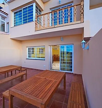 A Luxury Townhouse! Dom wakacyjny Costa Adeje (Tenerife)