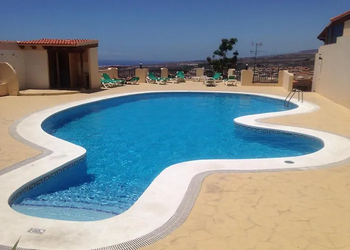 A Luxury Townhouse! * Адехе